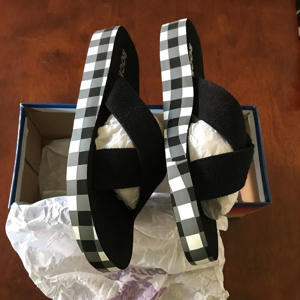 NIB Rocket Dog Mooncloud Sandal in W Sz 9